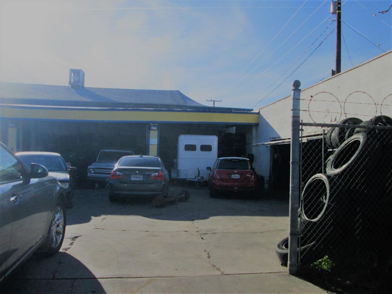 1020 E Acequia Ave, Visalia, CA 93292